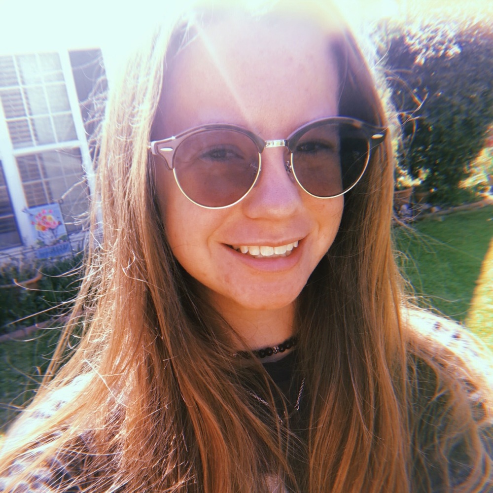 Meet your Posher, Katelyn